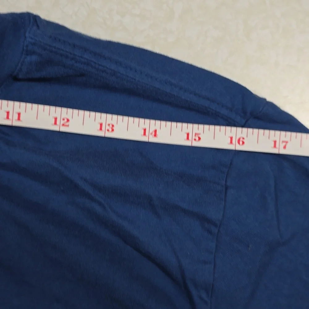 Jordan Blue Short Sleeve Tee with Crew Neck‎ Size Large